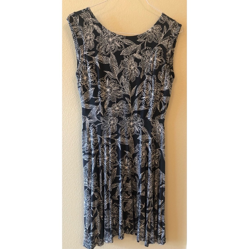Loft Grey/White Knit Dress, Size M